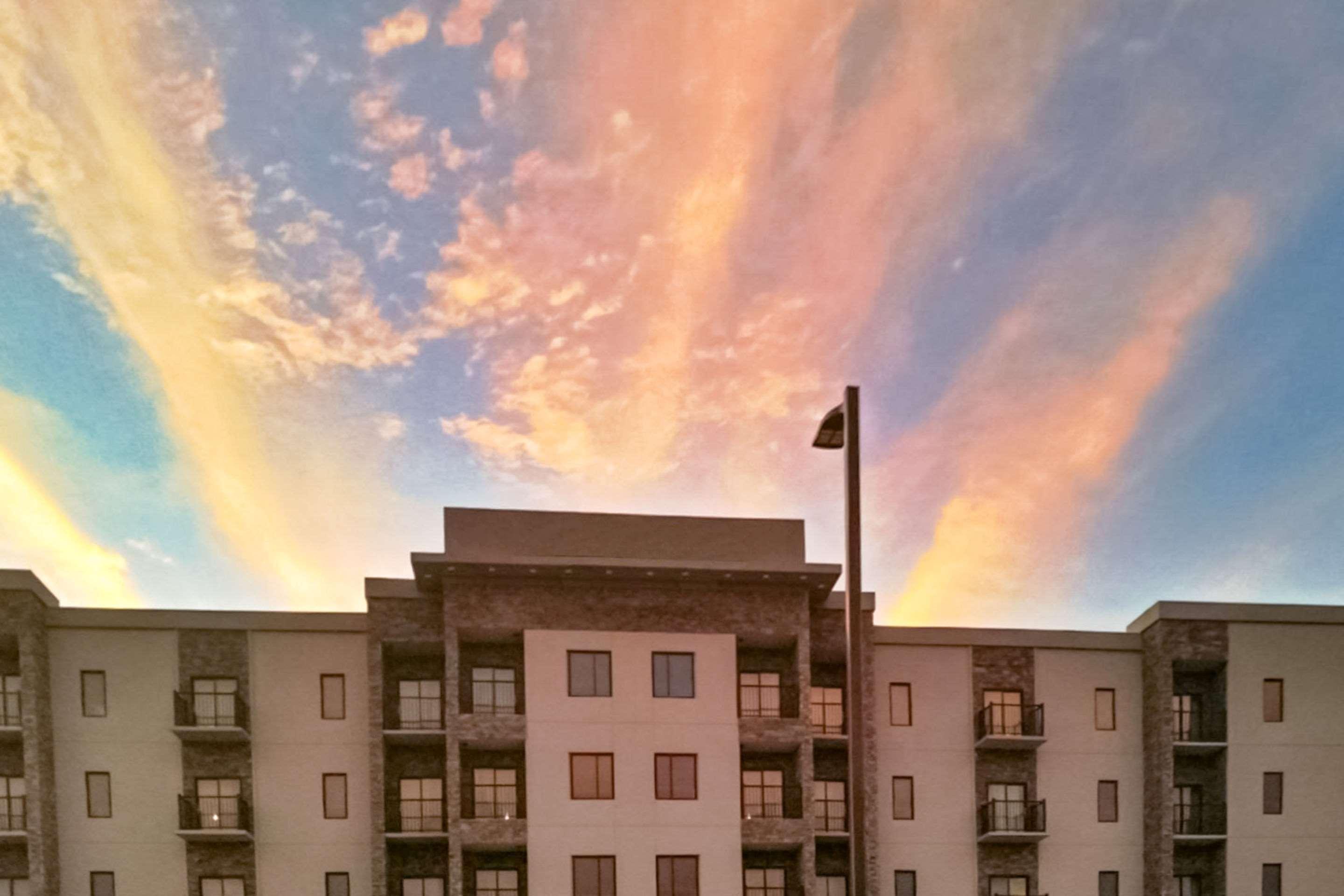 Garland Hotel, Ascend Hotel Collection New Concord 外观 照片